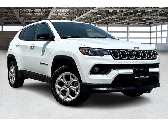 2025 Jeep Compass Latitude in Cars & Trucks in Mississauga / Peel Region - Image 2