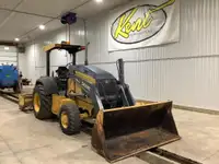 2016 John Deere 2016 John Deere 210LEP - Tractor w/ Loader