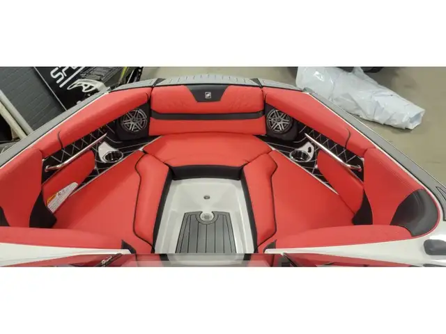 2022 Air Nautique GS20 CONSIGNATION PAS DE TAXES in Powerboats & Motorboats in Granby - Image 5