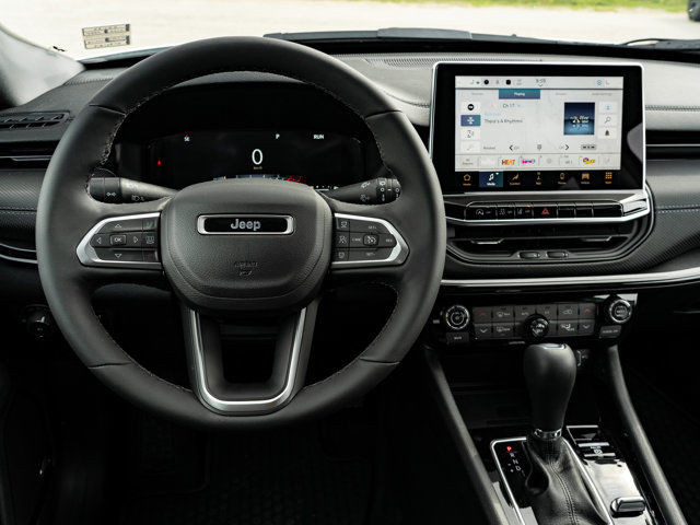 2025 Jeep Compass Altitude in Cars & Trucks in Barrie - Image 2