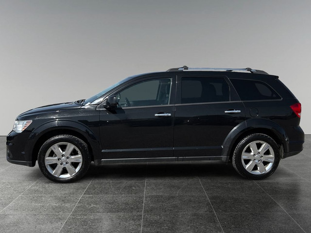 2012 Dodge Journey R-T / Heated Seats / Bluetooth in Cars & Trucks in Calgary - Image 2