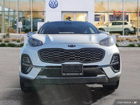 This Kia Sportage boasts a Regular Unleaded I-4 2.4 L/144 engine powering this Automatic transmissio... (image 7)