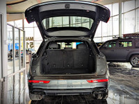 Comes equipped with: Power Trunk, Power Mirrors, Sunroof , Load Bearing Exterior Rack, Shark fin ant... (image 6)