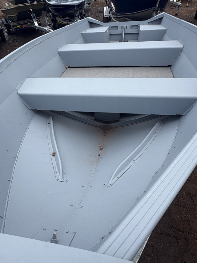 2024 G3 Guide Boat V14, Shown with Floor Insert in Powerboats & Motorboats in Summerside - Image 4