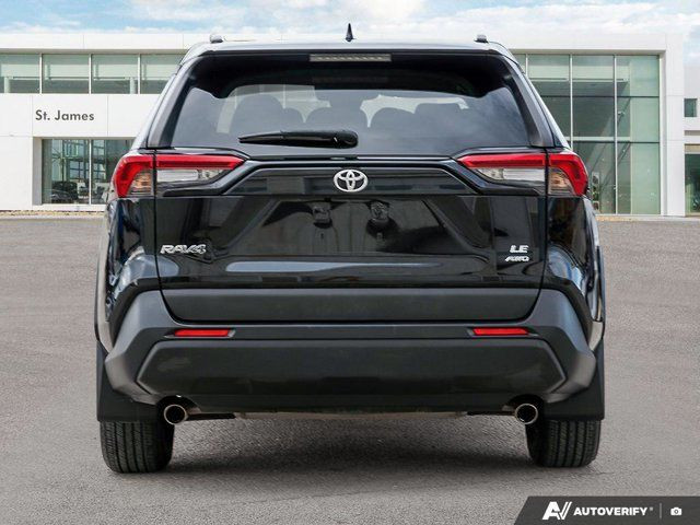 2021 Toyota RAV4 LE | CLEAN CARFAX | WINTER TIRES + STEEL RIMS in Cars & Trucks in Winnipeg - Image 4