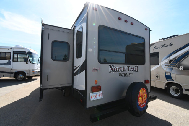 Homey 1-Slide Trailer w/ Lots of Storage - $87/wk in Travel Trailers & Campers in Edmonton - Image 4