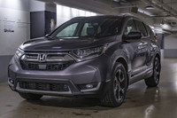 This Honda CR-V has a strong Intercooled Turbo Regular Unleaded I-4 1.5 L/91 engine powering this Va... (image 3)