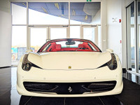 Comes equipped with: Power Mirrors, Removable Top, Halogen Headlamps, Courtesy lights, LED Headlight... (image 3)