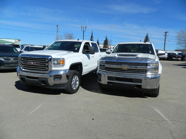 2017 And 2015 CHEVY / GMC 2500 H/D  3500 H/D  4X4  SHORT OR LONG in Cars & Trucks in Edmonton - Image 4