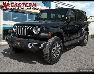 This Jeep Wrangler has a strong Regular Unleaded V-6 3.6 L/220 engine powering this Automatic transm...