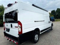 2019 Ram ProMaster Camper RV Extended with low kilometres, inverter, electrical system, outlets, ret... (image 4)
