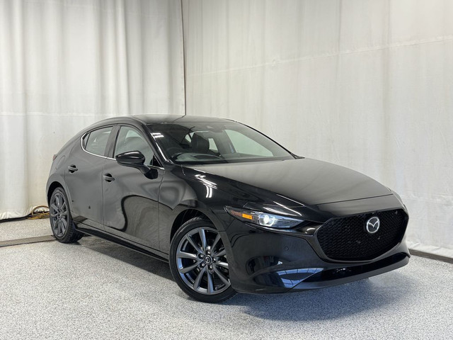 2023 Mazda3 Sport GT AWD - Bluetooth, NAV, Leather Upholstery, 3 in Cars & Trucks in Strathcona County - Image 2