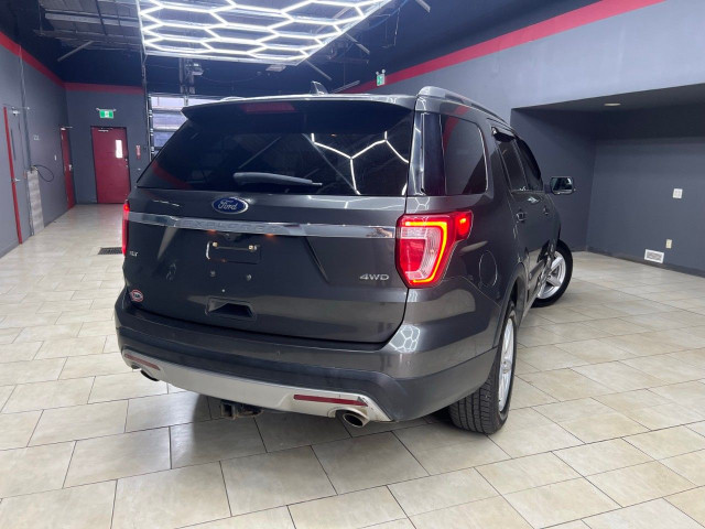 2017 Ford Explorer in Cars & Trucks in Edmonton - Image 4