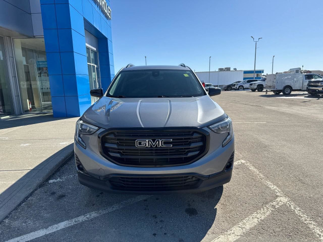 2021 GMC Terrain SLT in Cars & Trucks in St. Albert - Image 2