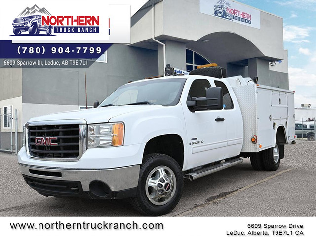 2009 GMC Sierra 3500HD Chassis WT 2009 GMC Sierra 3500HD EXTE... in Cars & Trucks in Edmonton