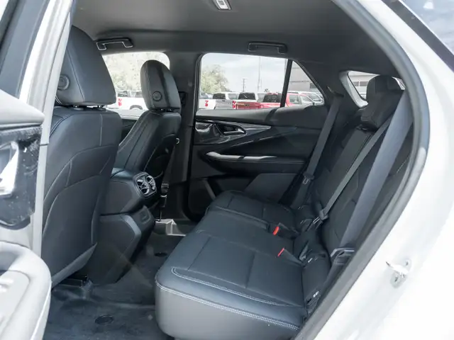 2025 Chevrolet Blazer EV LT- HD Surround Vision | Panoramic Sunr in Cars & Trucks in Markham / York Region - Image 24