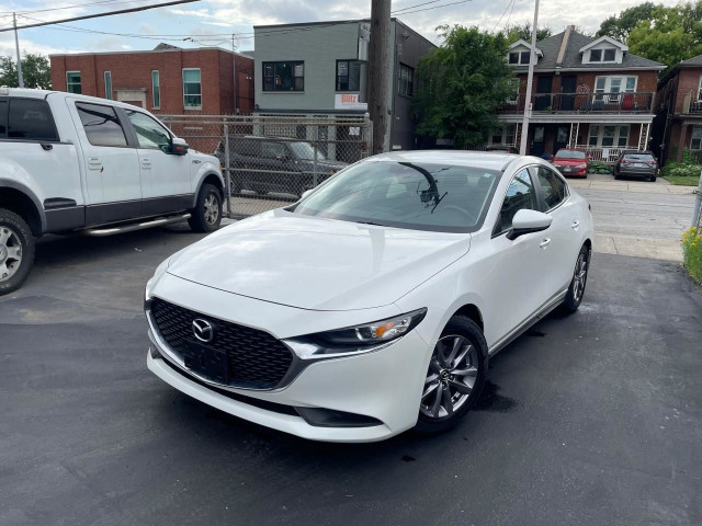 2019 Mazda MAZDA3 GX *REMOTE START, BACKUP CAM, HEATED SEATS* in Cars & Trucks in Hamilton