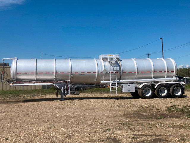 2012 Brenner 33310 Liter Crude Oil Aluminum Tank Trailer (Pump) in Heavy Equipment in Edmonton - Image 4