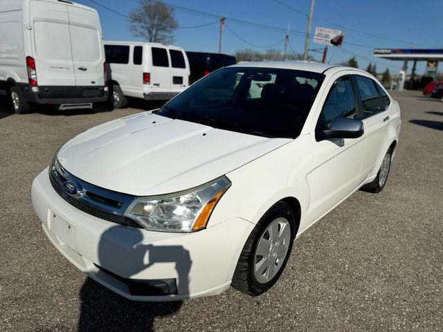 2011 Ford Focus SE in Cars & Trucks in Oakville / Halton Region - Image 4