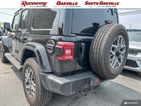 2024 JEEP WRANGLER 4 DOOR SAHARA 4X4 Black Cloth Low Back Bucket Seats 3.6L V6 Engine - 1 Owner No A... (image 9)
