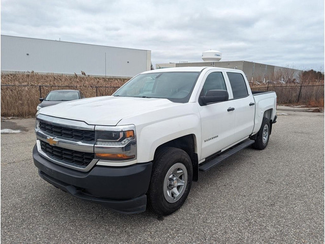 2018 Chevrolet Silverado 1500 LS NO ACCIDENTS CREW CAB in Cars & Trucks in City of Toronto - Image 4