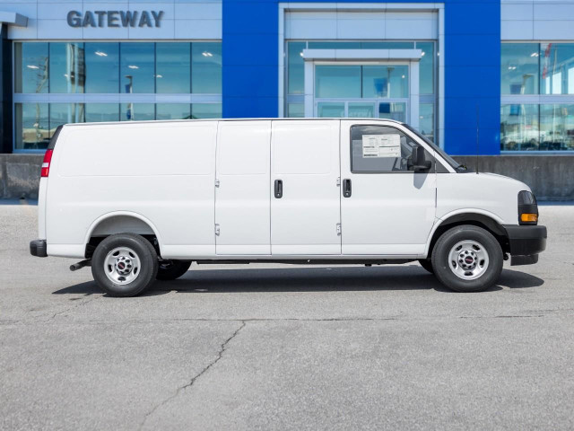 2025 GMC Savana 2500 Work Van in Cars & Trucks in Mississauga / Peel Region - Image 3