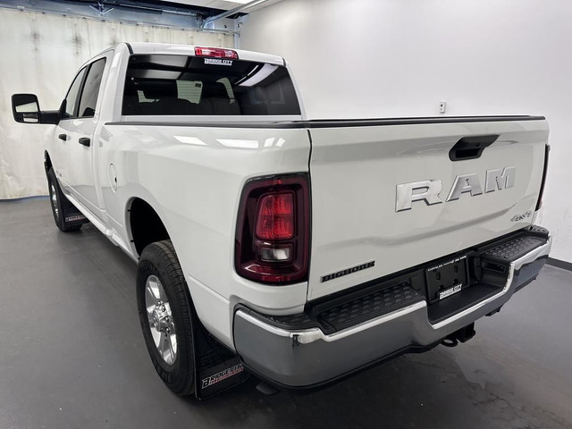 2025 RAM 3500 Big Horn - Power Mirrors - ParkSense in Cars & Trucks in Lethbridge - Image 4