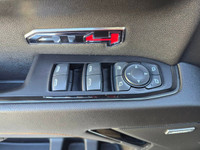 2022 GMC Sierra 1500 AT4 Crew Cab 4WD with the 6.2L and only 77,000kms. This is the new body Sierra... (image 9)
