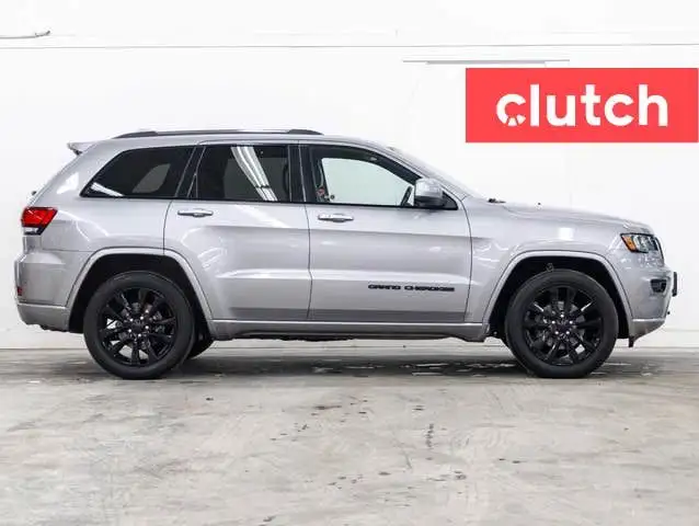 2020 Jeep Grand Cherokee Laredo Altitude 4x4 w/ Apple CarPlay &  in Cars & Trucks in Ottawa - Image 5