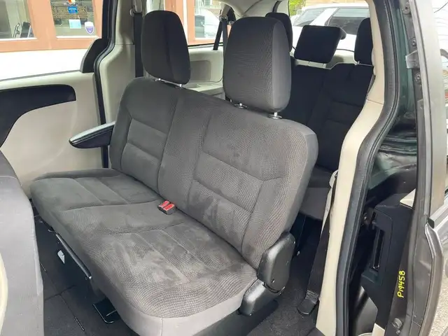 2017 Dodge Grand Caravan 4dr Wgn Canada Value Package in Cars & Trucks in City of Toronto - Image 12