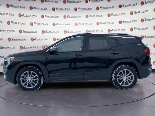  2022 GMC Terrain AWD 4dr SLT in Cars & Trucks in Lethbridge - Image 2