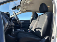 Air Conditioning, Auto High-beam Headlights, Electronic Stability Control, Front Bucket Seats, Fully... (image 5)