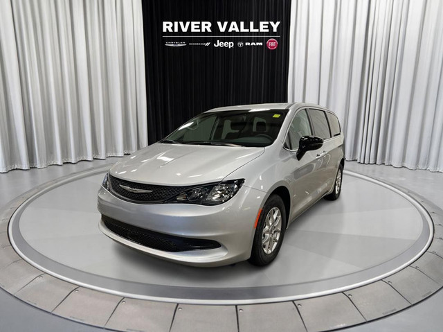 2024 Chrysler Grand Caravan in Cars & Trucks in Strathcona County - Image 3