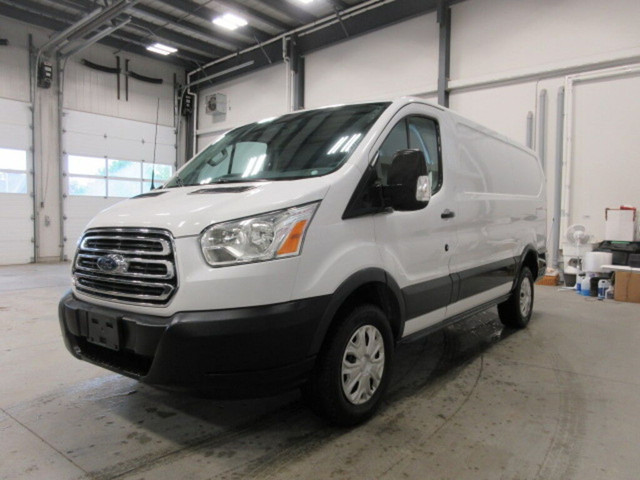 2015 Ford Transit Cargo Van T-250 LOW ROOF, 3.5L ECOBOOST, A/C, in Cars & Trucks in Ottawa - Image 4