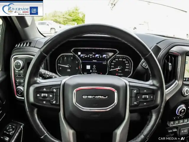 2021 GMC Sierra 2500HD Denali in Cars & Trucks in Brockville - Image 15