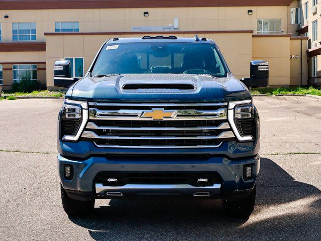 2025 Chevrolet Silverado 3500HD High Country in Cars & Trucks in Strathcona County - Image 3