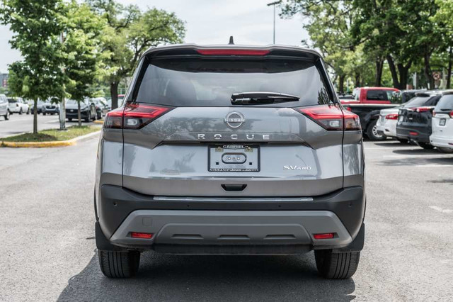 2022 Nissan Rogue SV in Cars & Trucks in City of Montréal - Image 4