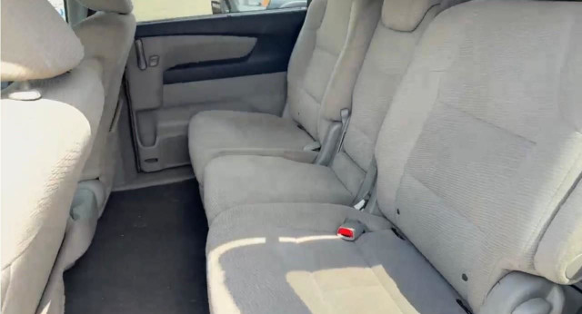 2011 Honda Odyssey EX AS IS SPECIAL | YOU CERTIFY, YOU SAVE! in Cars & Trucks in London - Image 4