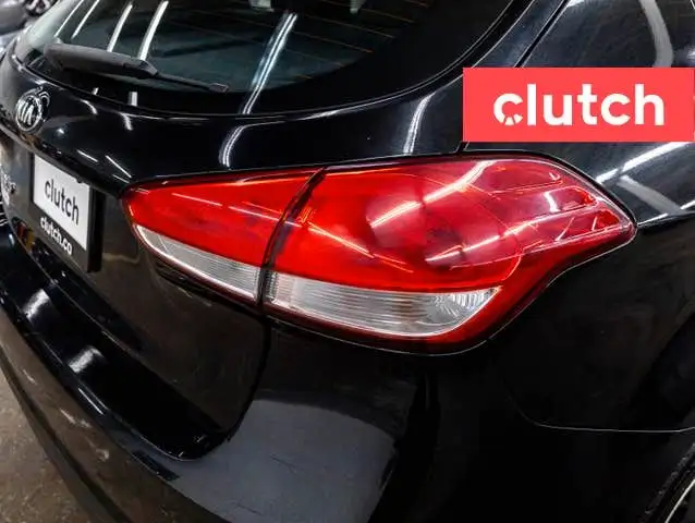 2018 Kia Forte5 LX Plus w/ Front Heated Seats, Rearview Cam, Cli in Cars & Trucks in City of Toronto - Image 12