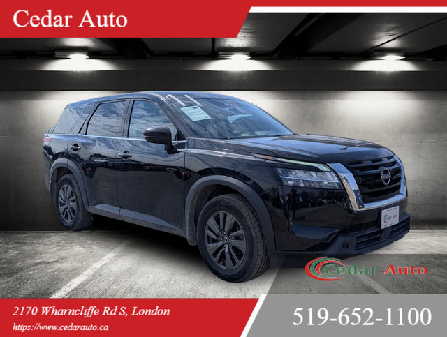 2022 Nissan Pathfinder S AWD in Cars & Trucks in London