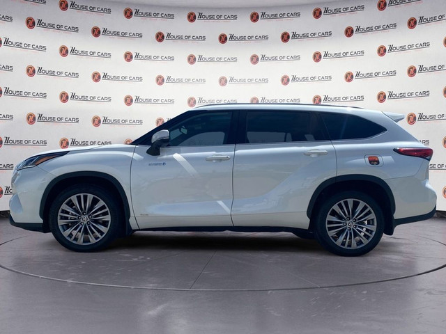 2021 Toyota Highlander Hybrid Limited AWD in Cars & Trucks in Calgary - Image 2