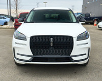 This Lincoln Corsair has a dependable Intercooled Turbo Premium Unleaded I-4 2.0 L/122 engine poweri... (image 7)