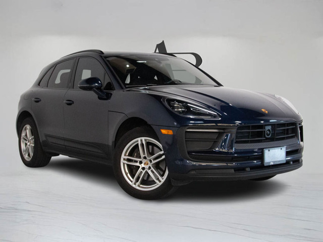 2023 Porsche Macan 19\" RIM | PANO | HEATED & VENTED SEAT in Cars & Trucks in Mississauga / Peel Region - Image 2