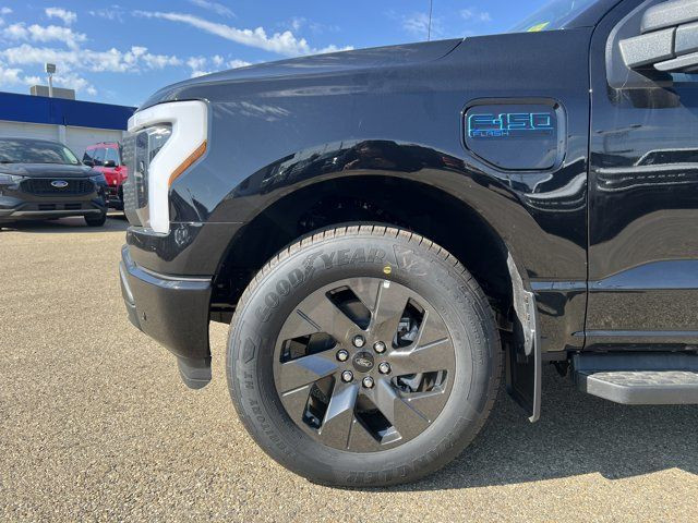 2025 Ford F-150 Lightning Flash | 312A | 4X4 | SuperCrew 145 in Cars & Trucks in Edmonton - Image 3
