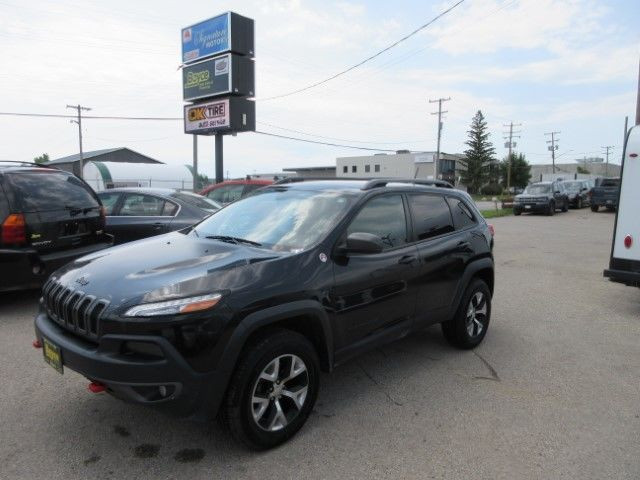 2015 Jeep Cherokee Trailhawk Leather Interior Nav. System 4WD in Cars & Trucks in Winnipeg