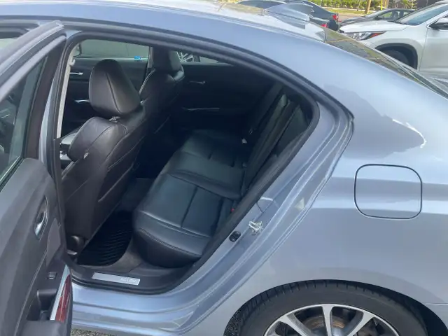 2015 Acura TLX 4dr Sdn SH-AWD V6 Tech, No Accidents in Cars & Trucks in City of Toronto - Image 12
