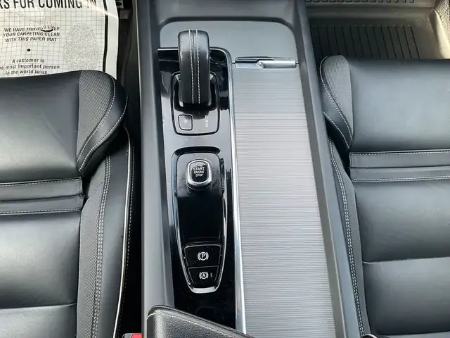 2022 Volvo XC60 B6 R-Design AWD - BOWERS & WILKINS! NAV! 360 CAM dans Autos et camions dans Kitchener / Waterloo - Image 25