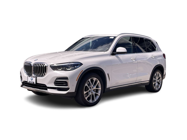2022 BMW X5 in Cars & Trucks in Calgary - Image 3