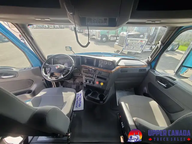 2019 International LT625 Automatic in Heavy Trucks in Barrie - Image 13