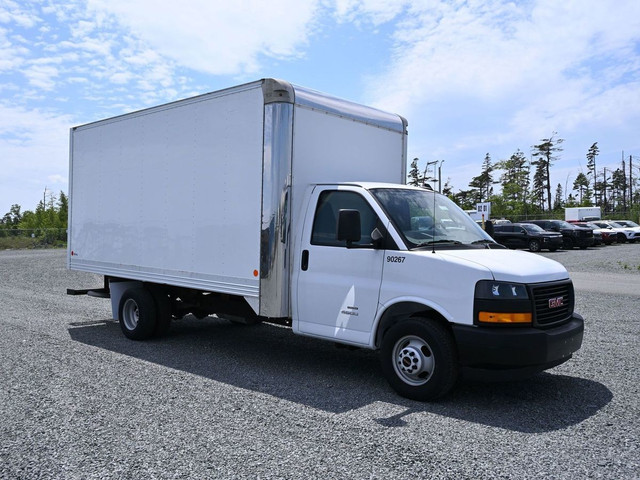 2023 GMC Savana Commercial Cutaway 4500 series in Cars & Trucks in City of Halifax